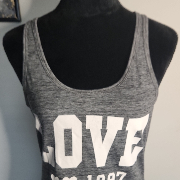 ON FIRE "LOVE 1987" Gray Racerback Tank Top – Size L - Picture 2 of 5